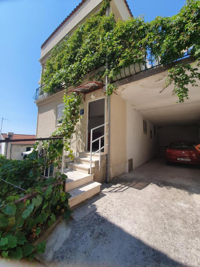 Apartman Dusanka Jovic Makarska Exterior foto